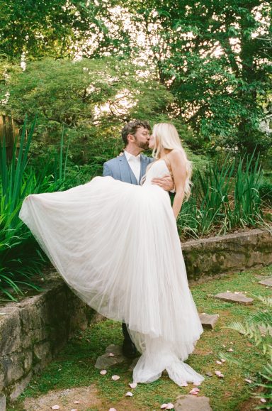 fine art wedding photography outdoor setting